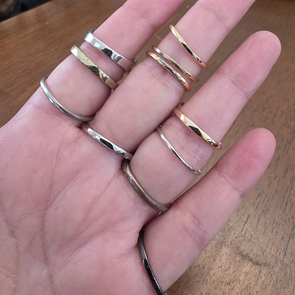 64 Piece Vintage To Costume To Fashion Ring Lot Bundle Estate - Picture 7 of 16